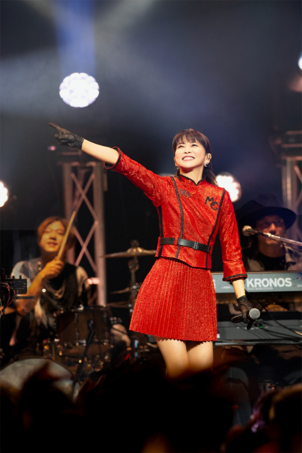 2025 森高千里コンサートツアー　" あなたも私もファイト!! "　チラシ